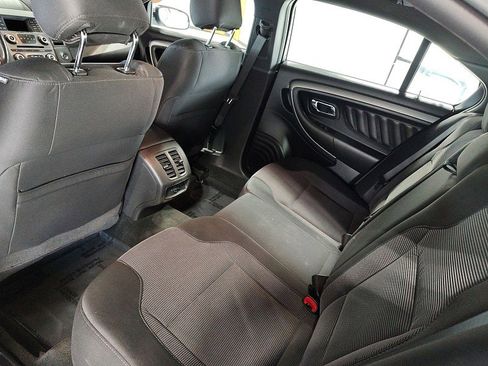 Used 2016 Ford Taurus SEL FWD image 10