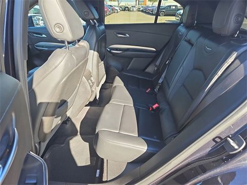 Used 2023 Cadillac XT4 Premium Luxury image 23