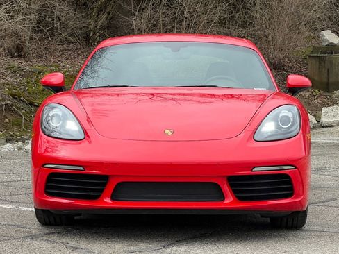 Used 2018 Porsche 718 Cayman S image 7