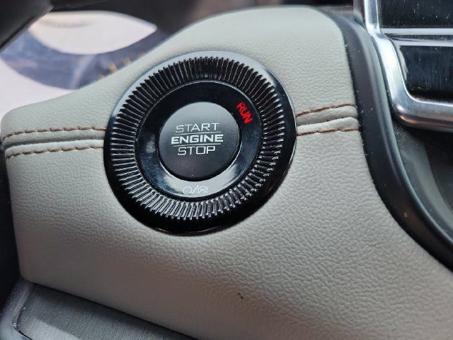 Used 2024 Jeep Compass Limited AWD/4WD image 23