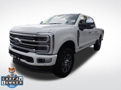 Certified 2026 Ford F350 Platinum w/ Platinum Plus Package AWD/4WD image 3