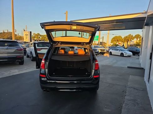 Used 2017 BMW X3 sDrive28i w/ Premium Package image 21