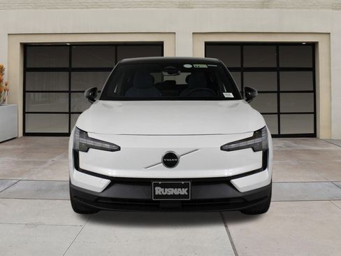 New 2026 Volvo EX30 Plus w/ Climate Package image 2