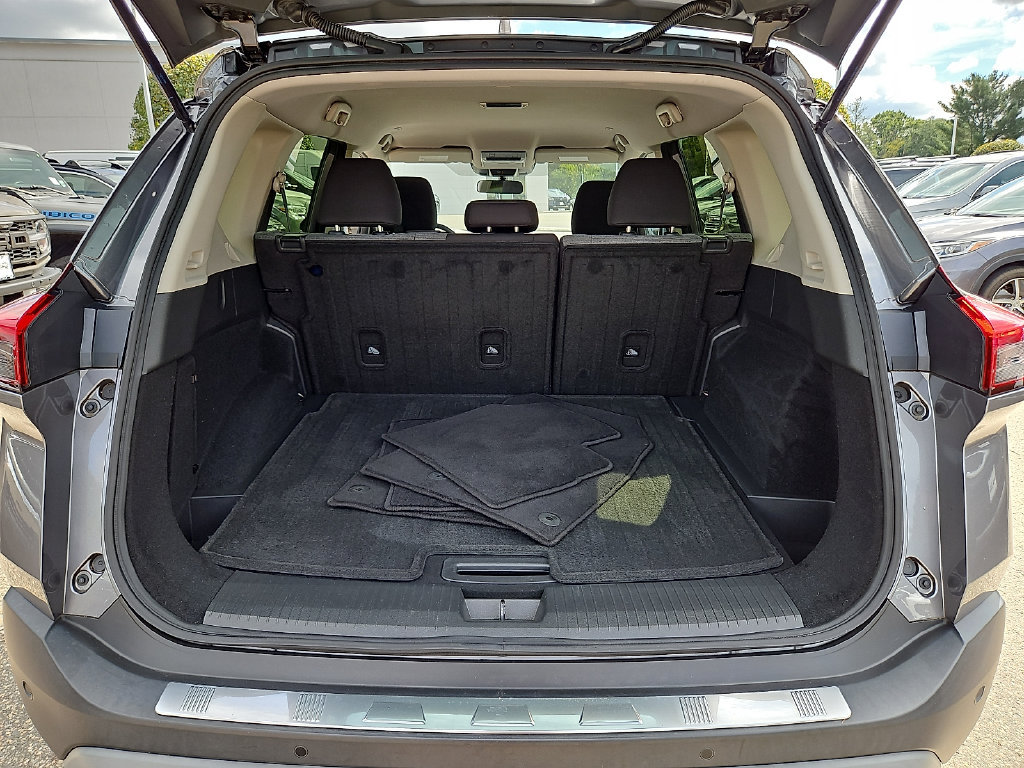 Certified 2023 Nissan Rogue SV AWD/4WD image 31