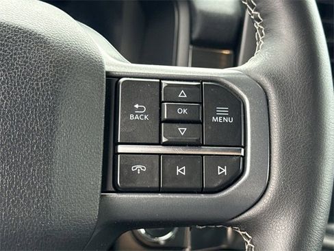 Used 2025 Ford F150 Lariat w/ Equipment Group 501A Mid image 36