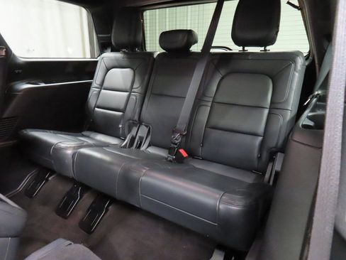 Used 2024 Lincoln Navigator Reserve w/ Equipment Group 201A image 13