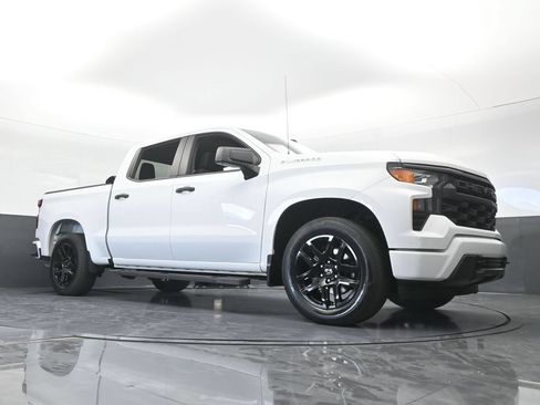 Used 2024 Chevrolet Silverado 1500 Custom RWD image 66
