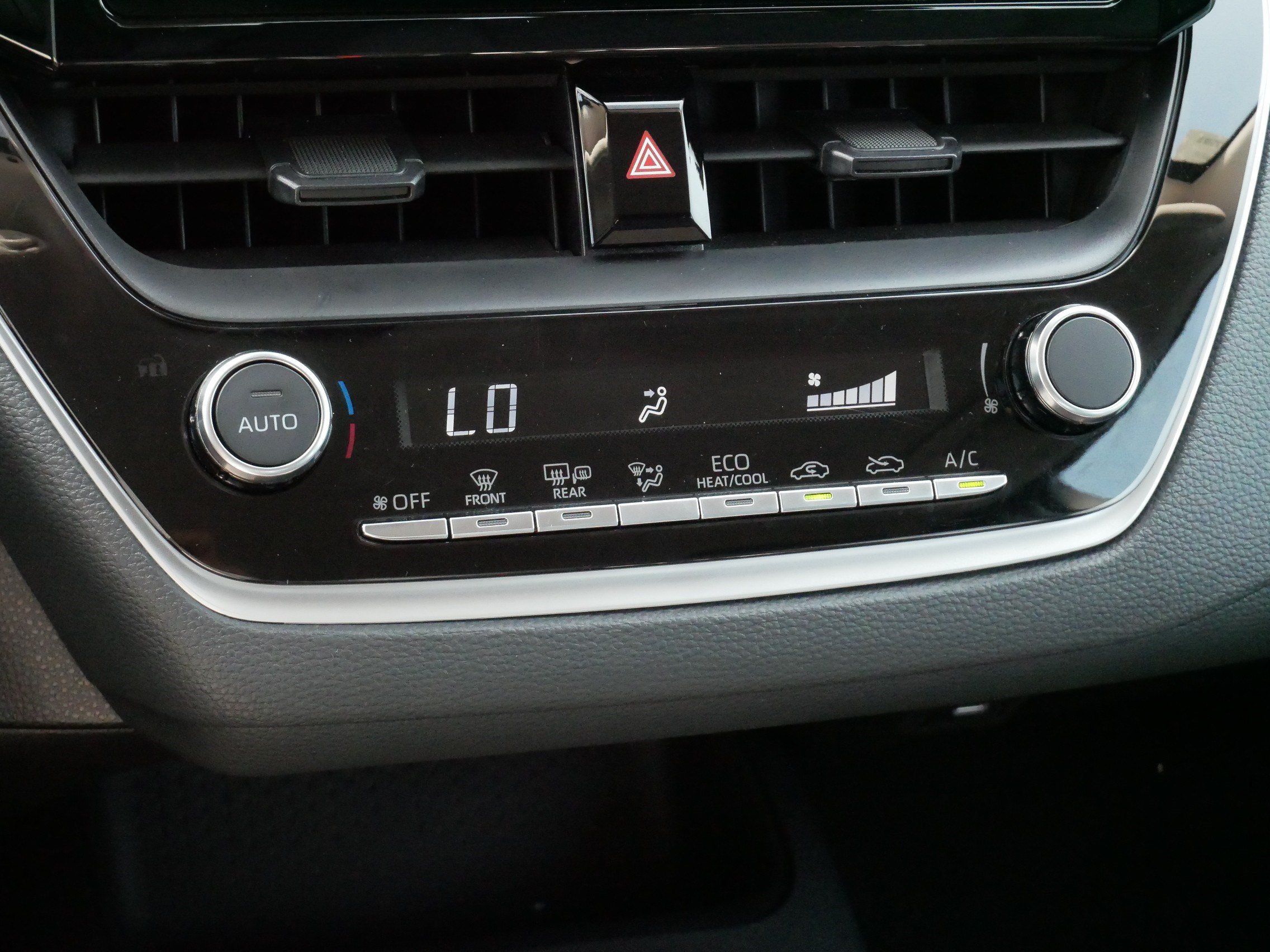 Certified 2026 Toyota Corolla LE FWD image 23
