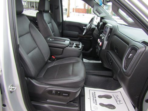 Used 2021 GMC Sierra 1500 SLT image 18