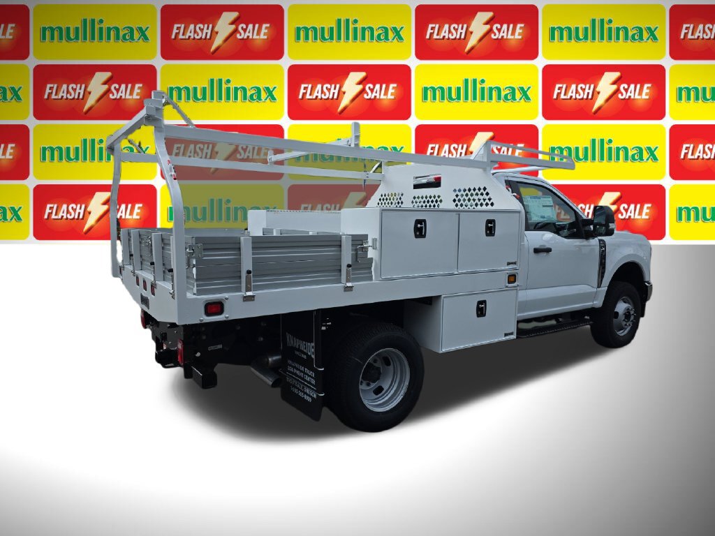 New 2025 Ford F350 XL w/ XL Chrome Package AWD/4WD image 3
