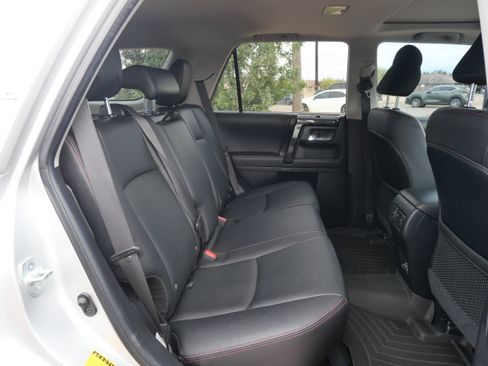 Used 2020 Toyota 4Runner TRD Off-Road Premium image 13