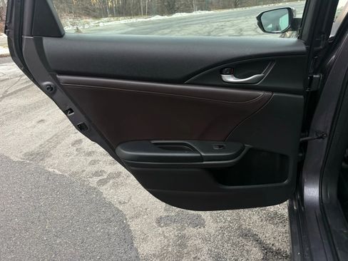 Used 2020 Honda Insight Touring image 22