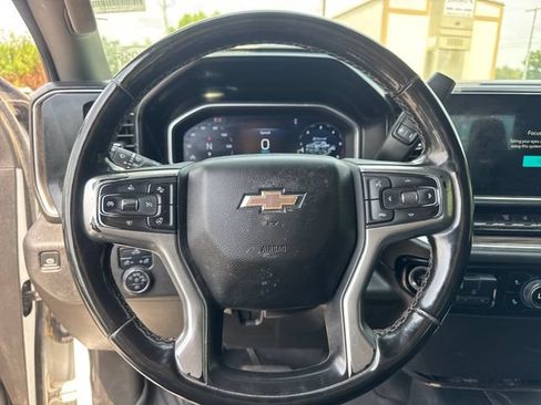 Used 2024 Chevrolet Silverado 2500 LT AWD/4WD image 17