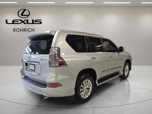 Used 2016 Lexus GX 460 w/ Premium Package AWD/4WD image 6