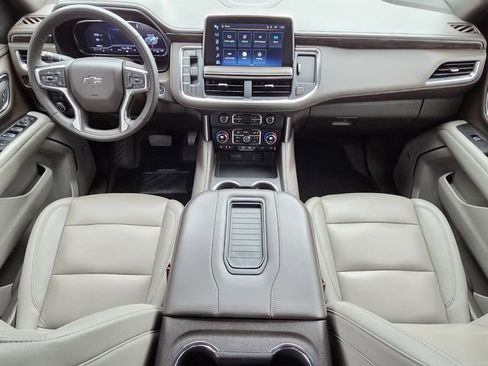 Certified 2024 Chevrolet Tahoe Z71 w/ Luxury Package image 13