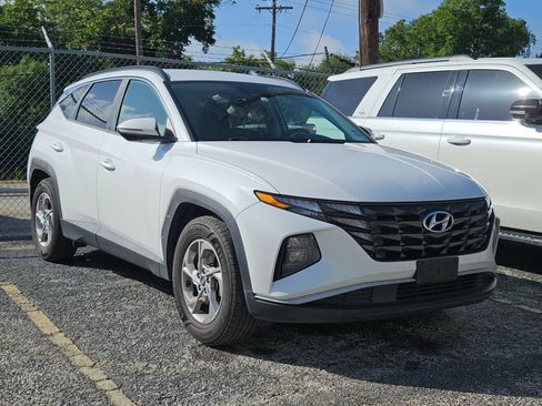 Used 2022 Hyundai Tucson SEL FWD image 1