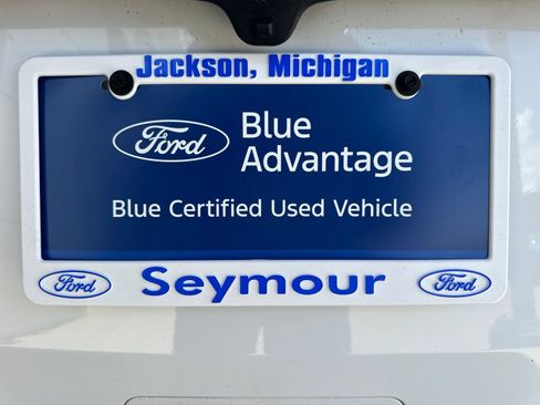 Certified 2018 Ford Explorer XLT w/ Equipment Group 202A FWD image 16
