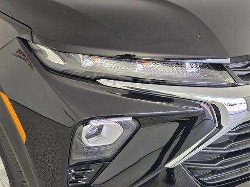 New 2026 Chevrolet TrailBlazer LS w/ LS Convenience Package FWD image 9