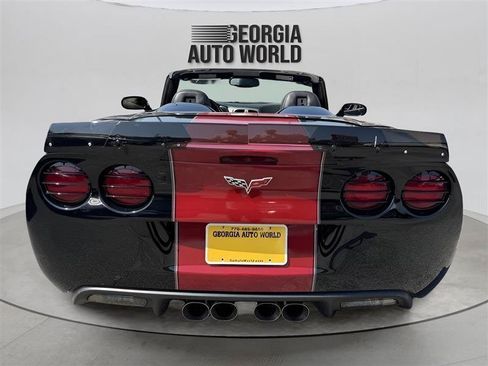 Used 2007 Chevrolet Corvette Convertible w/ Preferred Equipment Group RWD image 13