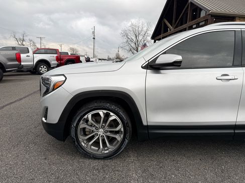 Used 2020 GMC Terrain SLT w/ Preferred Package image 38