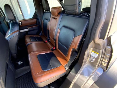 Certified 2022 Ford Bronco Outer Banks w/ Sasquatch Package image 19