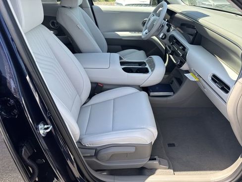 New 2026 Hyundai Palisade SEL FWD image 13