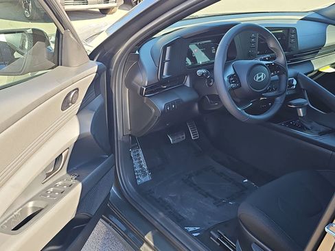New 2026 Hyundai Elantra Sport FWD image 10