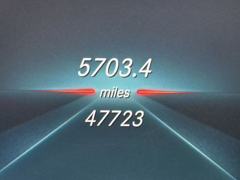 Used 2020 Mercedes-Benz GLC 300 4MATIC image 14