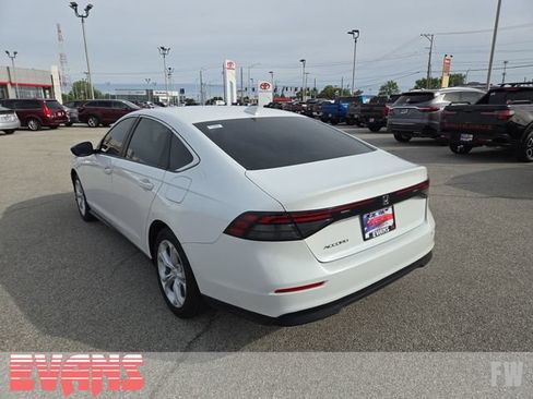 Used 2023 Honda Accord LX image 26
