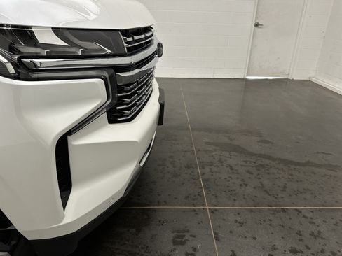 Used 2022 Chevrolet Tahoe Premier AWD/4WD image 2