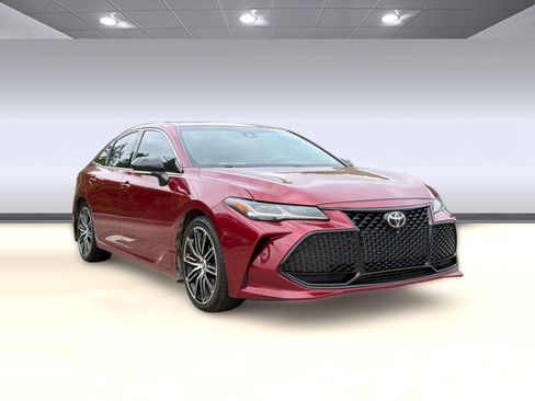 Used 2019 Toyota Avalon Touring w/ Advanced Safety Package FWD image 7