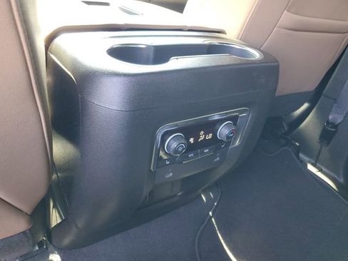 Used 2023 Chevrolet Tahoe Premier image 14