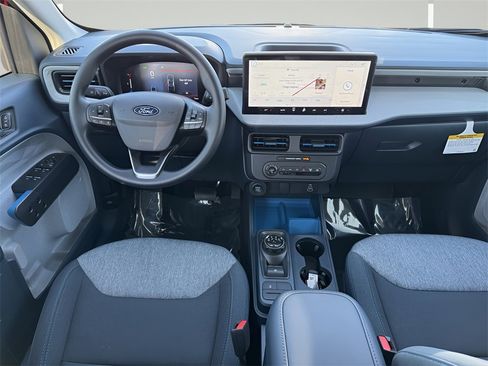 New 2025 Ford Maverick XLT image 5