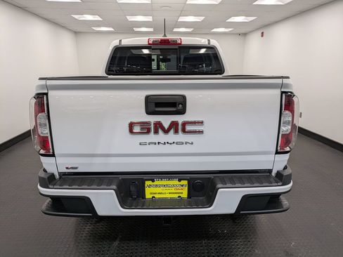 Used 2022 GMC Canyon Elevation w/ Trailering Package AWD/4WD image 5