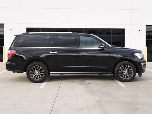 Used 2020 Ford Expedition Max Limited image 9