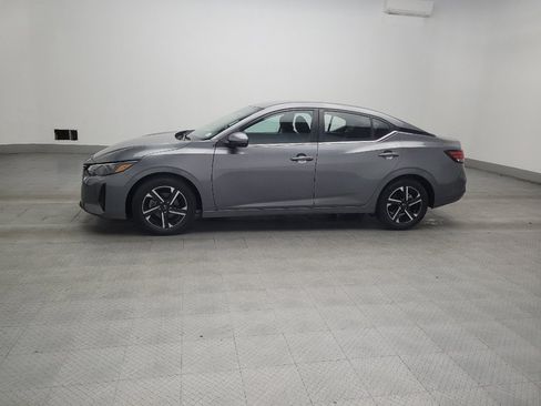 Used 2024 Nissan Sentra SV FWD image 2
