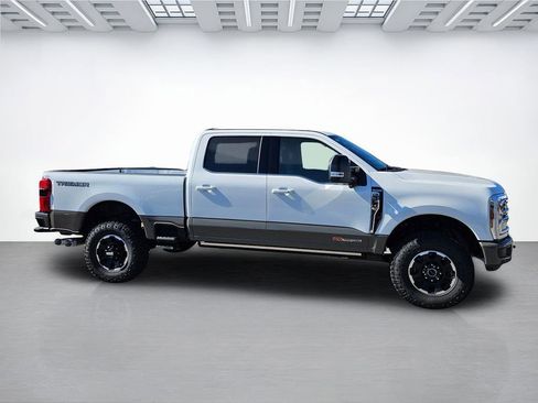New 2026 Ford F350 King Ranch w/ Tremor Off-Road Package AWD/4WD image 4