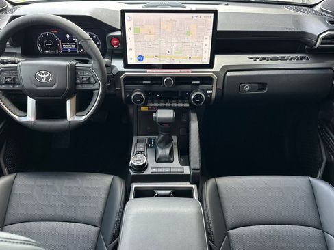 Used 2026 Toyota Tacoma TRD Off-Road w/ TRD Off Road Premium Package AWD/4WD image 13