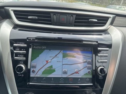 Used 2018 Nissan Murano Platinum image 18