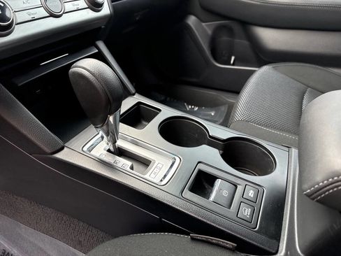 Used 2017 Subaru Outback 2.5i image 21