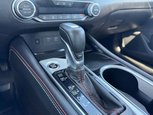 Used 2024 Nissan Altima 2.0 SR FWD image 14
