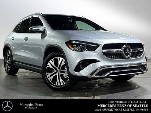 Certified 2025 Mercedes-Benz GLA 250 4MATIC image 1