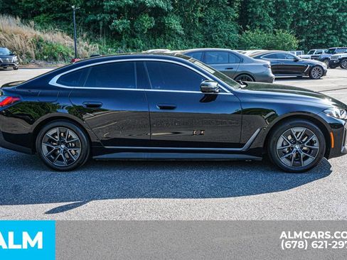 Used 2025 BMW i4 eDrive40 w/ Premium Package RWD image 9