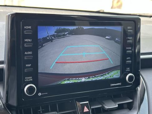 Used 2022 Toyota Corolla Cross LE FWD image 18