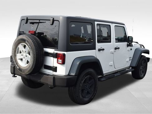 Used 2014 Jeep Wrangler Unlimited Sport w/ Quick Order Package 24S AWD/4WD image 11