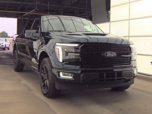 Certified 2024 Ford F150 Platinum w/ Equipment Group 702A High AWD/4WD image 3