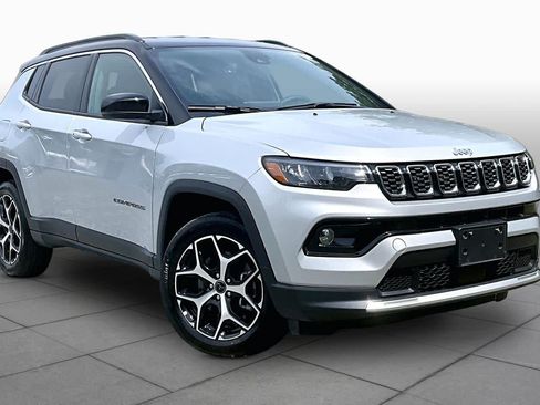 Used 2026 Jeep Compass Limited AWD/4WD image 3