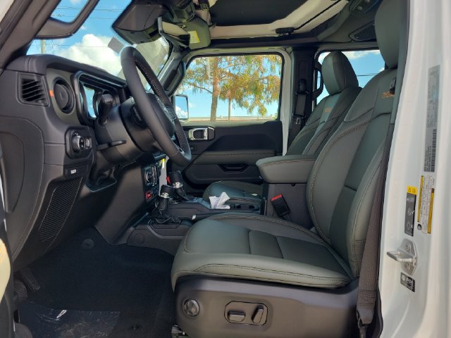 New 2027 Jeep Gladiator Mojave AWD/4WD image 11