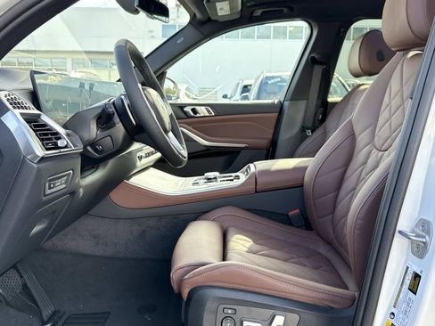 Used 2026 BMW X5 xDrive50e w/ Premium Package image 14