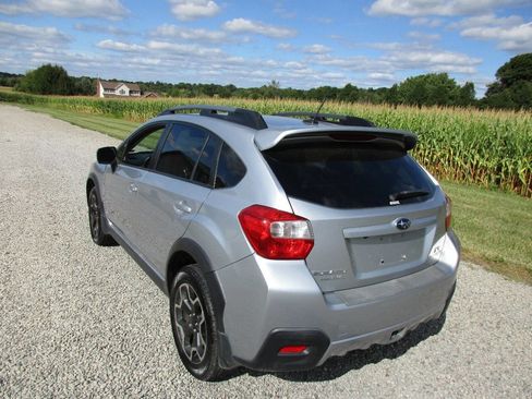 Used 2013 Subaru Crosstrek 2.0i Limited w/ Popular Pkg 1 image 3